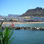 La Vila *